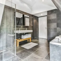 costo arredamento completo bagno moderno